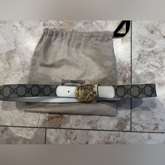 GUCCI DOUBLE G BELT- AMAZING COND SIZE 85 - Picture 1 of 3